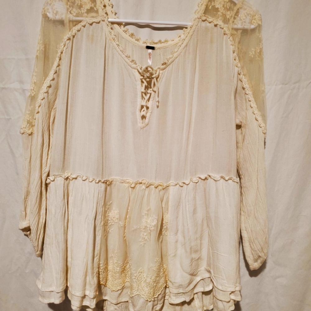 Free People White lace Bohemian top